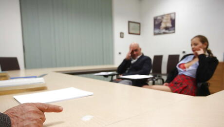 优秀的俄罗斯糖果亚历克斯性交后热公鸡吮吸
