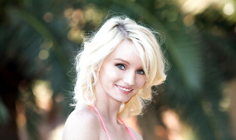 Sammie Daniels Porn Pics