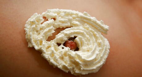 Idols 69: 페티쉬 갤러리의 섹시한 일본인 미스즈 히로제