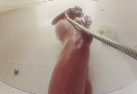 Mikes Apartment: Curious dark hair amateur Naomi in fancy shorts exhibiting big knockers and sissy in shower