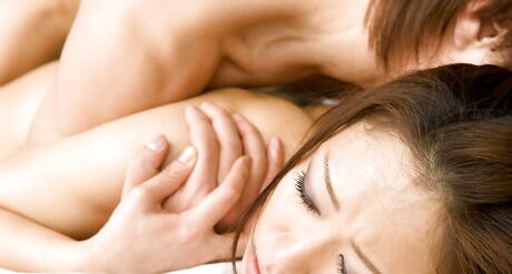 Rimu japonés caliente atascado después de una buena mamada