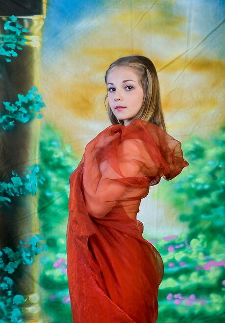 Slim ukrainian youthful Jeff Milton makes some hot foot fetish action 