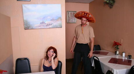 Incantevole milf Brittany Oconnell scopata da Big Rod dopo Good Suck
