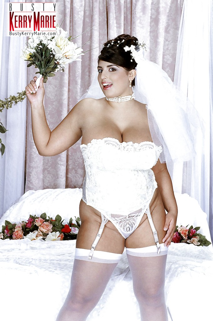 Messy sex toys curvy bride
