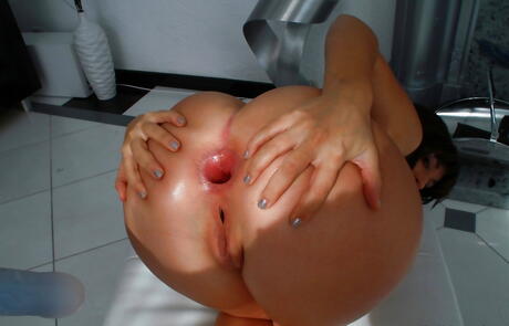 Seductive french milf Eloa Lombard revealing big boobs and loving dildo 