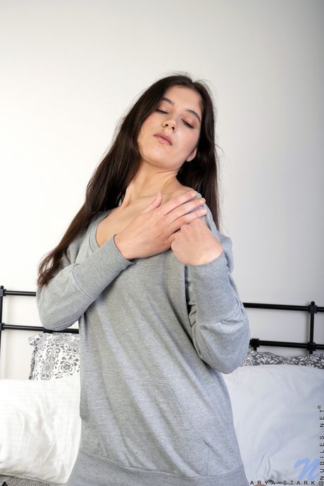 Petite teen Arya Stark shows her small tits and shaved vagina in a solo