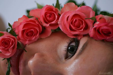 Sasha K flaunts her perky tits and sweet pussy as she poses in the nude