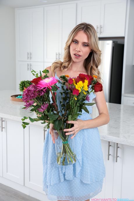 Stepmom Anya Olsen & her stepson share a big dick in a hot threesome