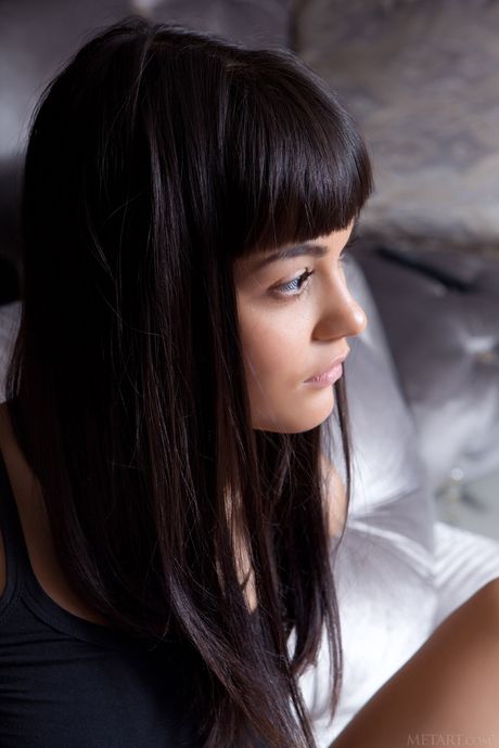 Slender teen Shereen A gets naked temptingly