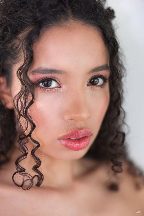 Sexy Latina Valery Ponce poses in her lingerie and toys her pussy & asshole