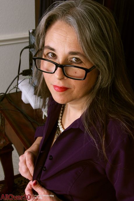 Nude Olivia Olay Pics