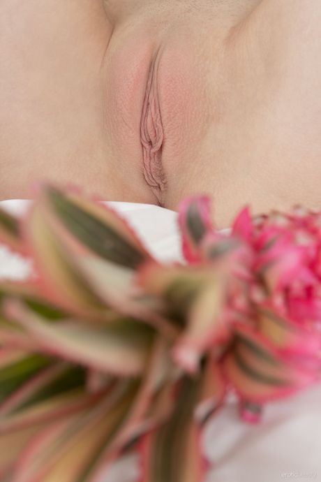 Bashful teen Patritcy highlights her perfect ass while naked in a kitchen