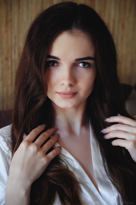 Intriguing teen Maible removes her lingerie to model in the nude