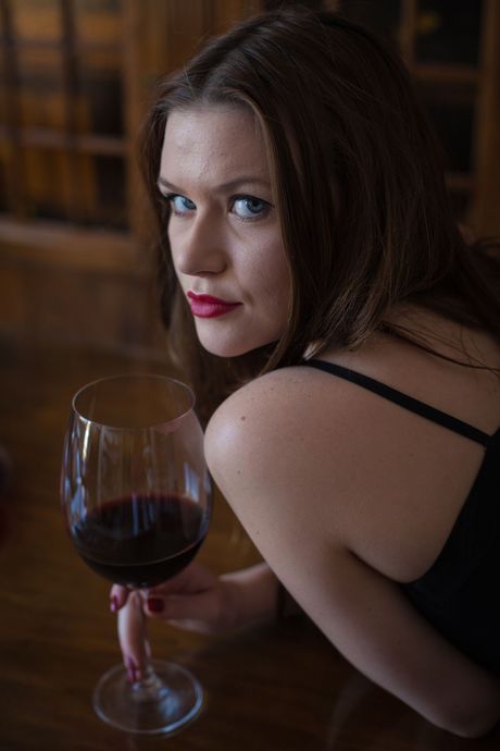 Nude Marjana Horstmann Pics