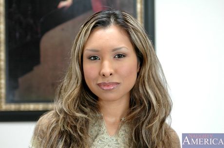 Sexy brunette wife Natalie Rosa strips and exposes her big ass