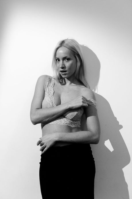 Sexy Hungarian teen Kiara Lord strips and poses nude in a solo shoot