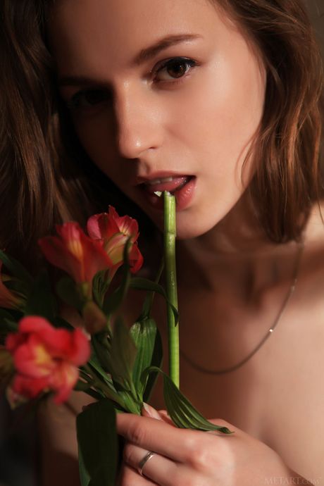 Slender teen Sofi Shane strips & demonstrates her hairy cunt in a solo