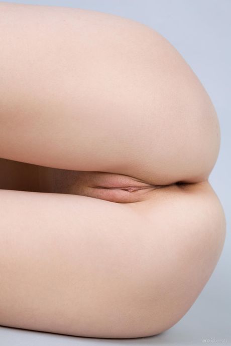 Svelte teen Shirley A strips and poses nude in a solo shoot