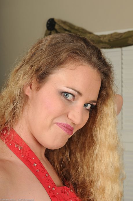 Nude Daisy Layne Pics