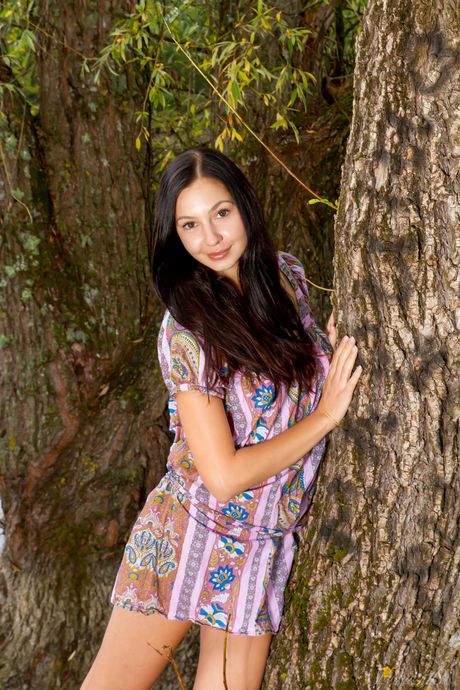 Cute teen Gratidia N presents her beautiful body and poses in the nude