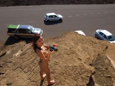 Gorgeous teen Kari A reveals her tiny tits and poses naked in a solo