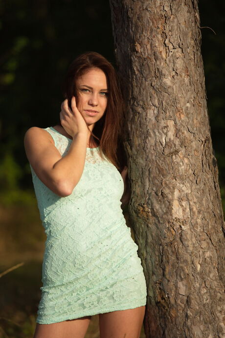 Ukrainian beauty Barbara Vie shows her big tits and poses naked