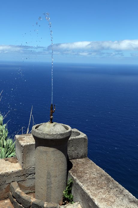 Glamorous teen Sapphira poses in her sexy lingerie and strips on the terrace