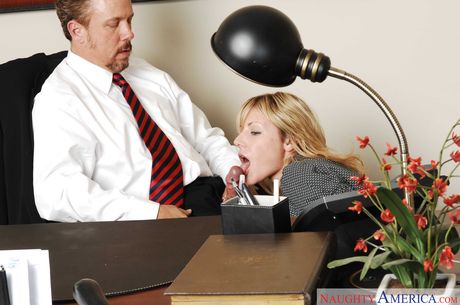 Blonde secretary Velicity Von has sex with her boss in his office room