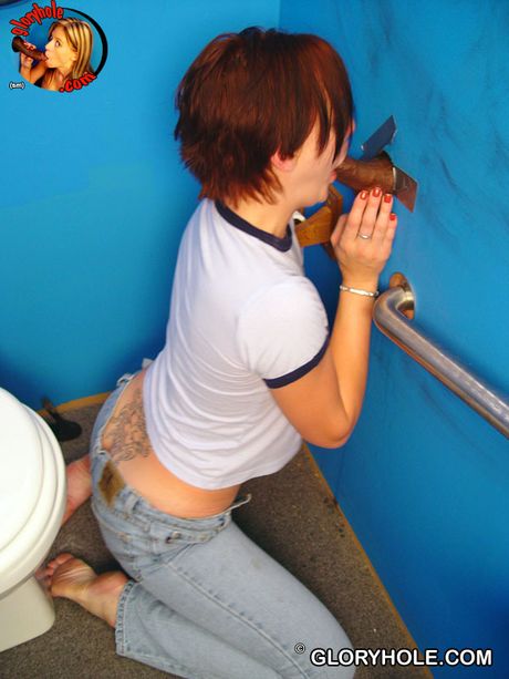 Dogfart Network: Redheaded amateur Hailey gets her pussy licked and her mouth fucked by a BBC