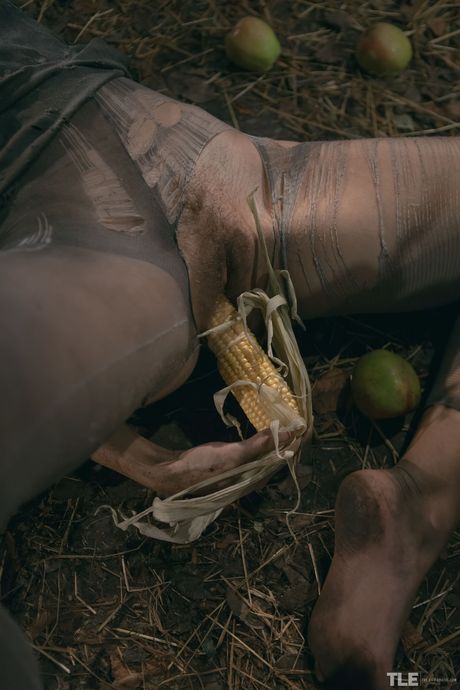 Emily J strips off her ripped pants and highlights her hairy pussy in the bathtub
