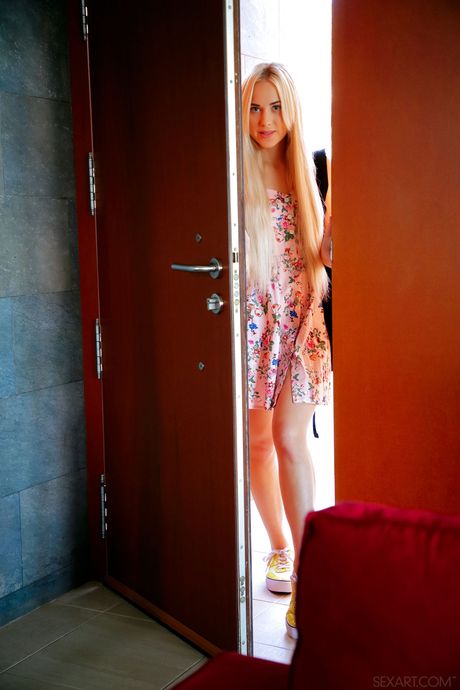 Ukrainian lady Nikki Hill gets naked on a towel in the backyard