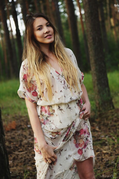 Magnetic teen Kira strips & masturbates in the forest, showing her big tits & ass