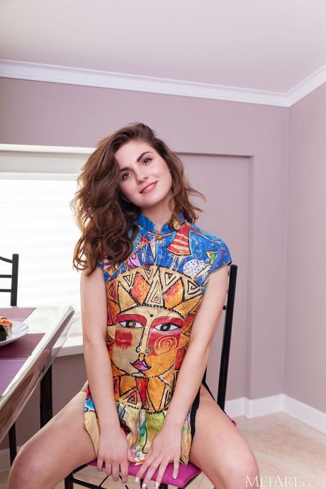 Kassie confidently gets naked with self-assuredness during a solo engagement