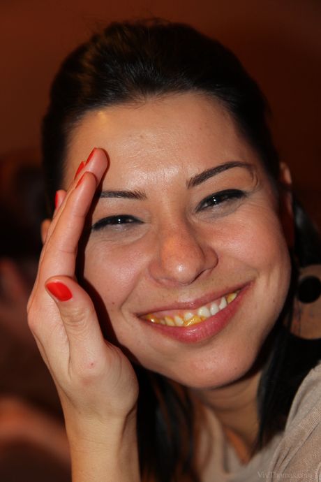 Sexy Hungarian babe Cindy Hope & her lesbian friend enjoy a passionate kiss