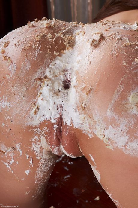 Pretty teen Selesta removes her lingerie to get naked in a dungeon