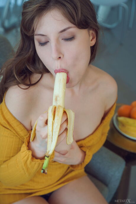 Thin teen Satin Stone fingers her pussy after removing a bikini