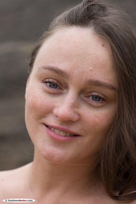 Lean teen Alice Koks shows her small tits & reveals her naked form in a solo