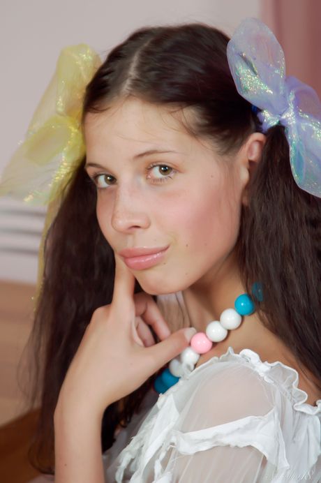 Nude Anoushka E Pics