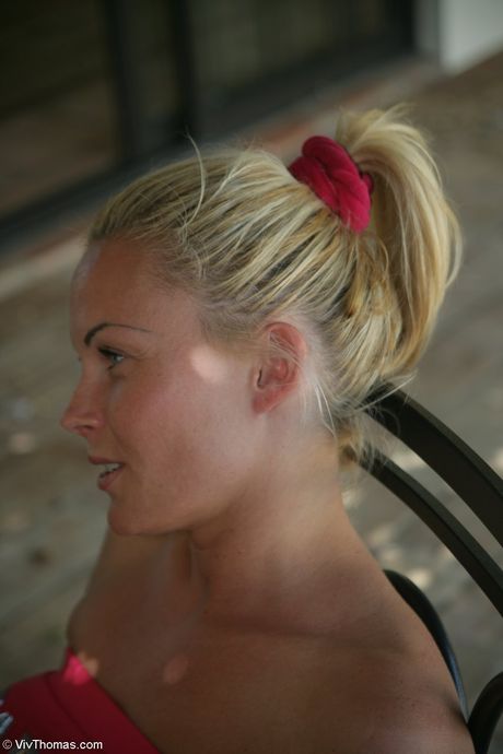 Gorgeous lesbian babes Cindy Hope & Gina B pose nude in a pool