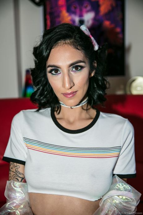 Destiny Lovee Porn Pics