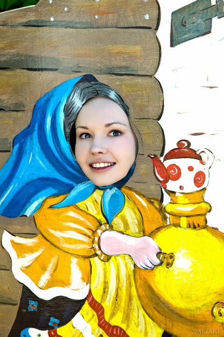 Hot Russian beautifuls Virginia Sun & Irina J get naked in a swimming pool