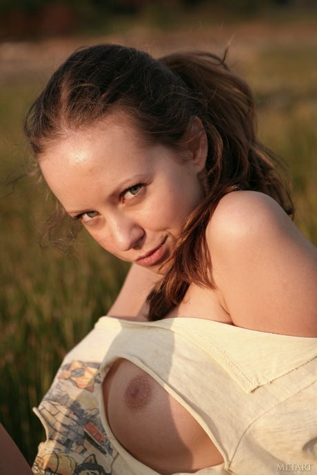 Natasha S is a stunning beauty who loves to show off her body in the outdoor