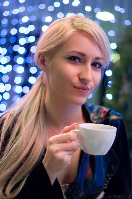 Svelte teen Janelle B shows her tiny tits and hairy cunt in a solo