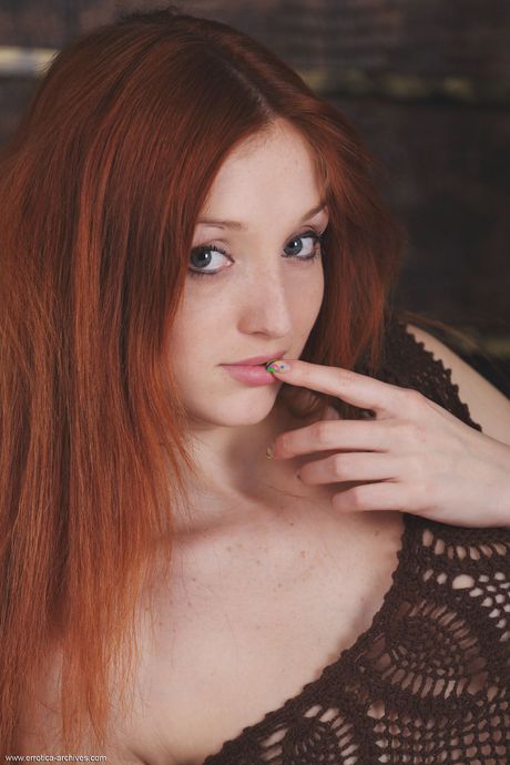 Ukrainian beauty Micca shows off her naked body and poses on a bed