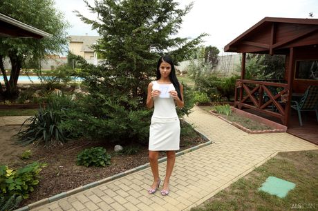 Skinny amateur Jessica Swan stripping and teasing her shaved pussy outdoor