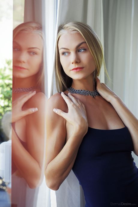 Eternal Desire: Svelte teen Nancy A strips naked and fingers her pussy in a casting call