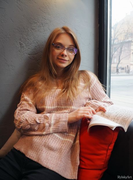 Rilsky Art nude glasses Cute teen Siya gets naked in heels while reading a book in a library