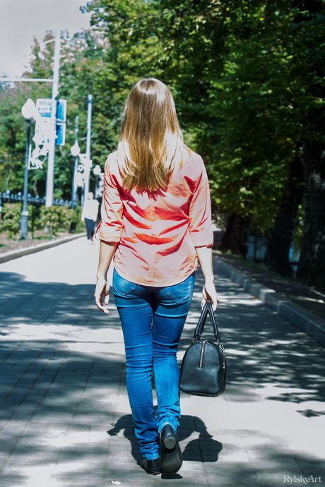 Sexy redheaded teen Jeff Milton strips naked and poses boldly