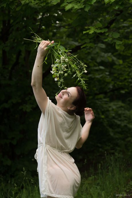 Delicate teen Lisa Musa strips her bikini & highlights her big tits & hot body