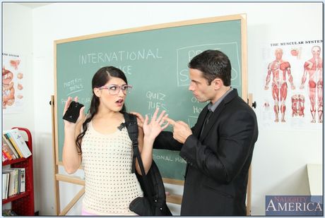 Sexy student in glasses Scarlet Banks gets her pussy drilled hardcore